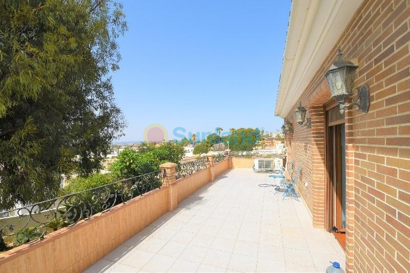 Segunda mano - Chalet - Ciudad Quesada