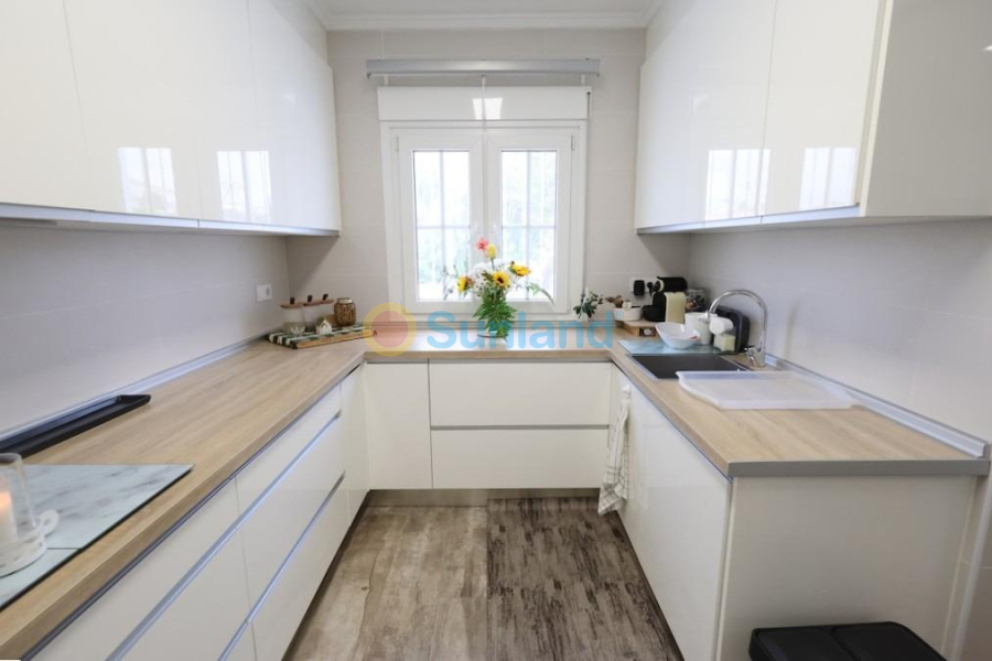 Segunda mano - V - San Miguel De Salinas - Las filipinas