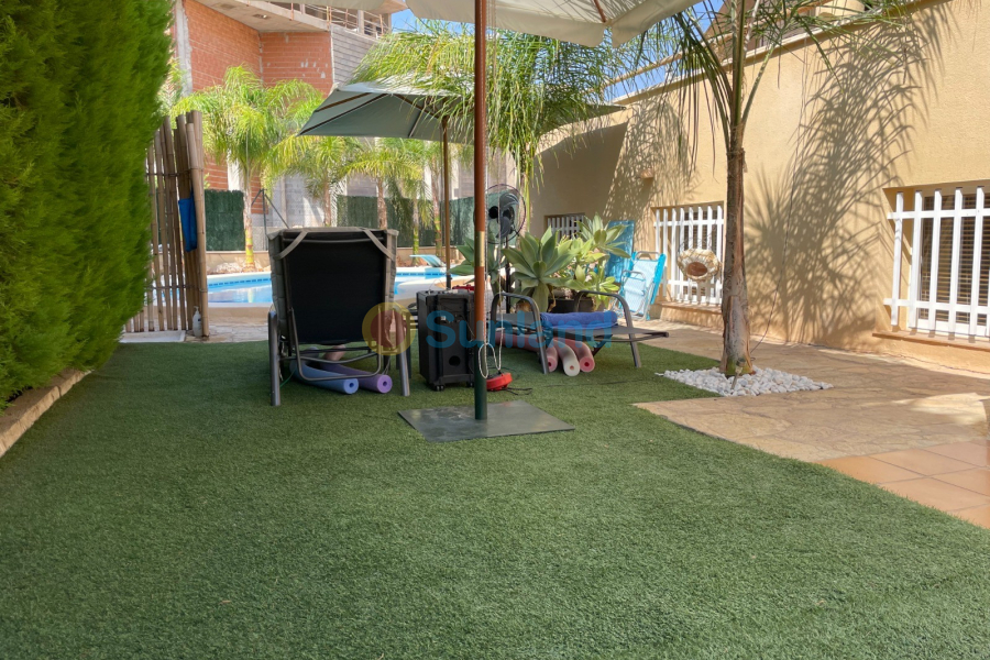 Använda fastigheter - Villa - Bolnuevo