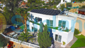Resale - Villa - El Campello - 