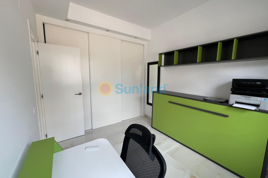 Brukte eiendommer - Villa - Orihuela Costa - Lomas De Cabo Roig