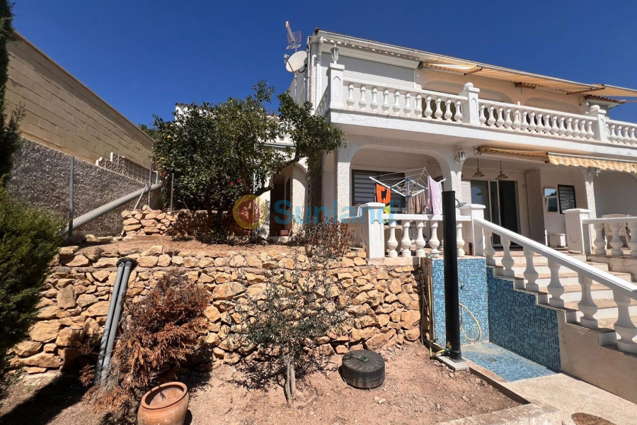 Använda fastigheter - Villa - La Nucía - Monte Bello