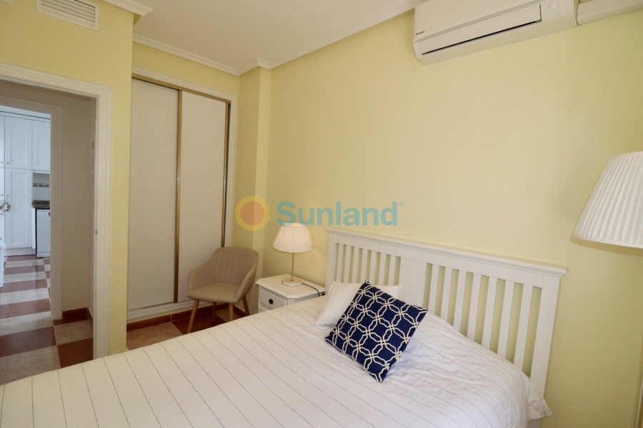 Resale - Villa - Guardamar del Segura - El Raso