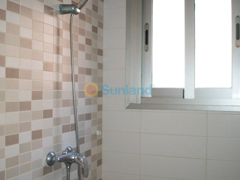 Resale - Apartment - Guardamar del Segura - Pueblo