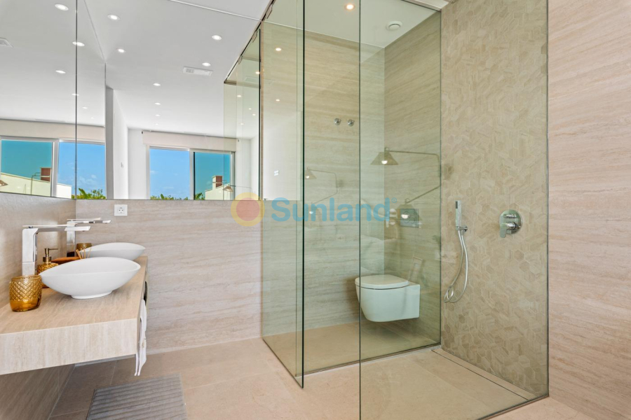 Nueva construcción  - Chalet - Benijofar - Centro