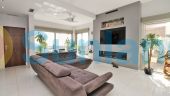Resale - Villa - Villamartin