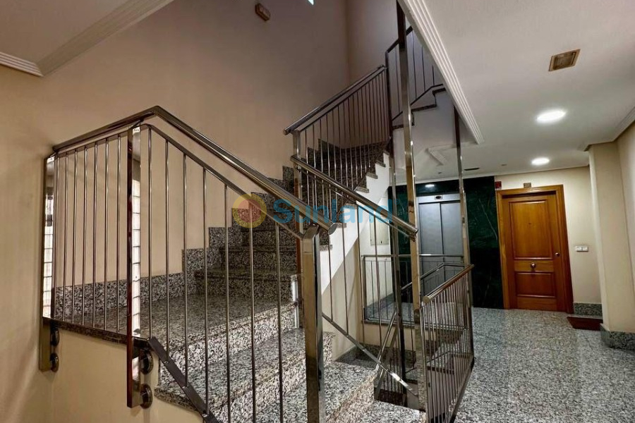 Resale - Apartment - Torrevieja