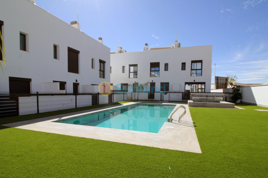 Ny bygg - Town House - Pilar de la Horadada - parque Andromeda
