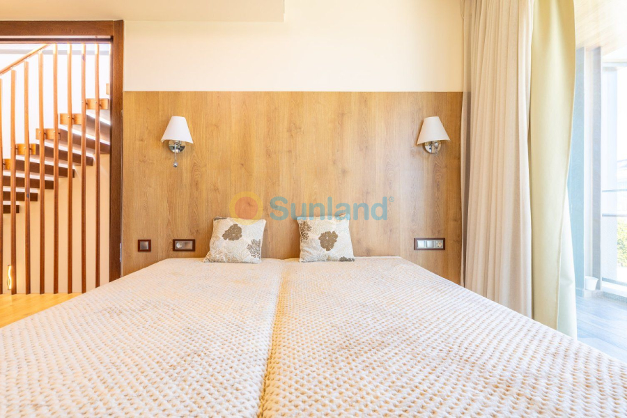 Segunda mano - Chalet - Orihuela Costa - La Zenia