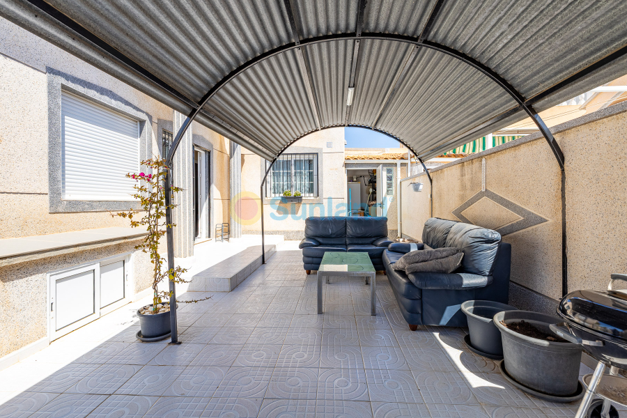 Segunda mano - Casa de Pueblo - Torrevieja - Torreta - florida