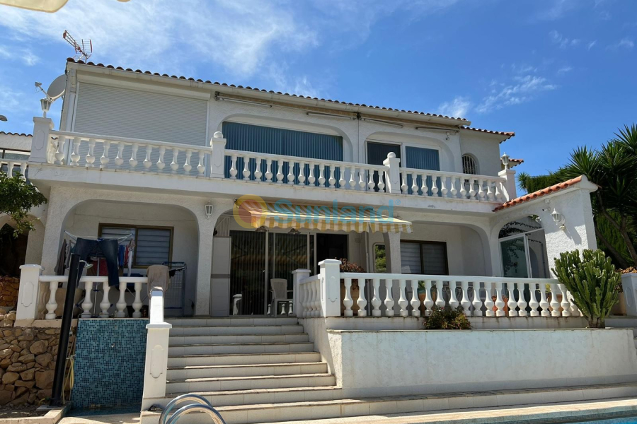 Använda fastigheter - Villa - La Nucía - Monte Bello