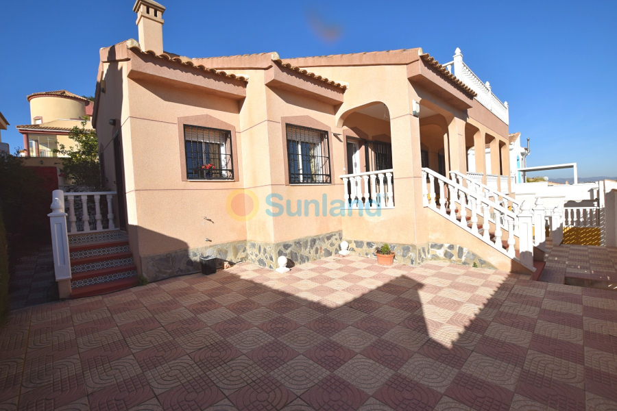 Segunda mano - Detached Villa - Ciudad Quesada - Upper Golf