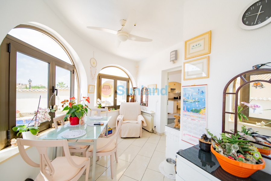 Verkauf - Haus - Orihuela Costa - La Florida