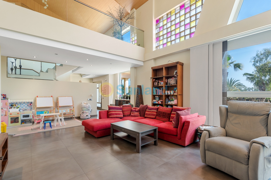 Resale - Villa - Elche/Elx