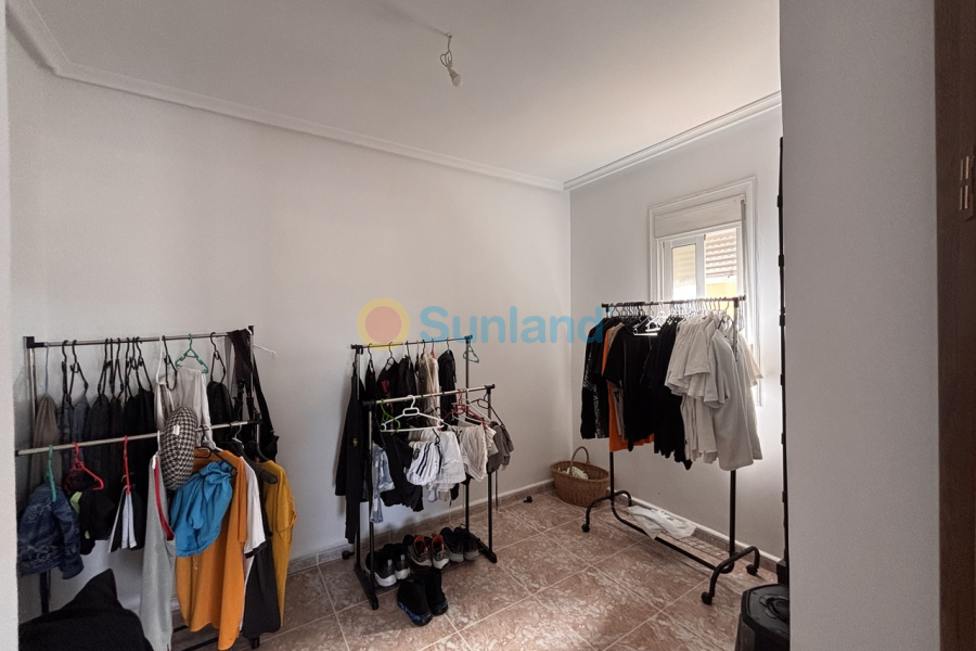 Brukte eiendommer - V - Benijofar