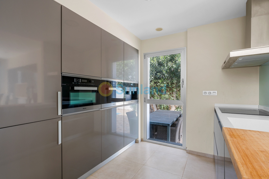 Segunda mano - Chalet - Ciudad Quesada