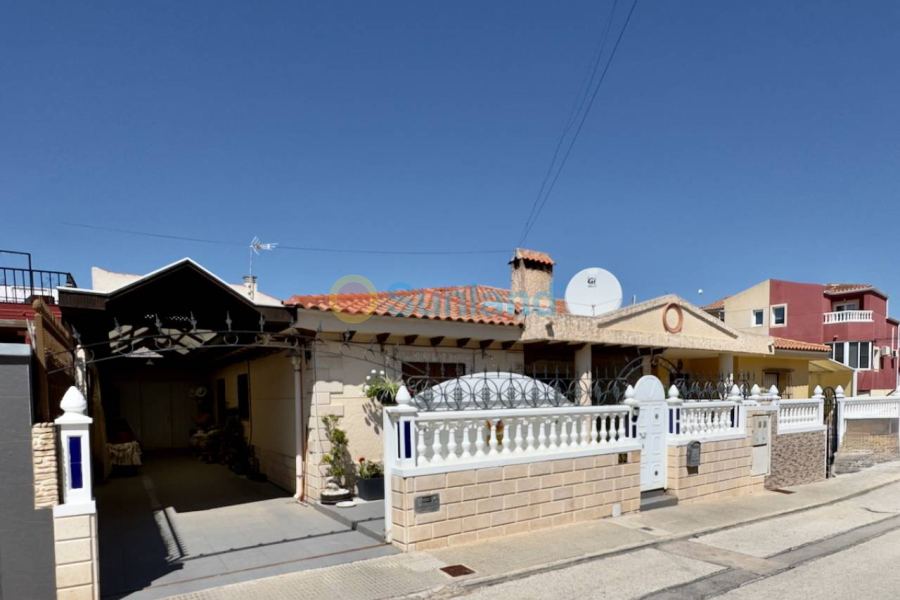 Resale - Villa - Benijofar