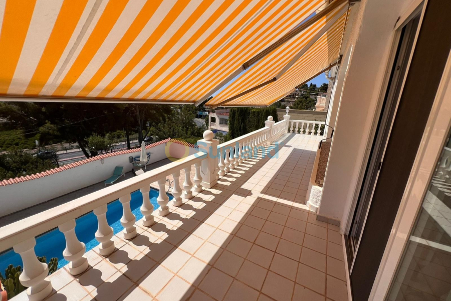 Använda fastigheter - Villa - La Nucía - Monte Bello