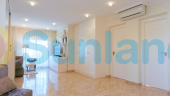 Resale - Villa - Torrevieja - 