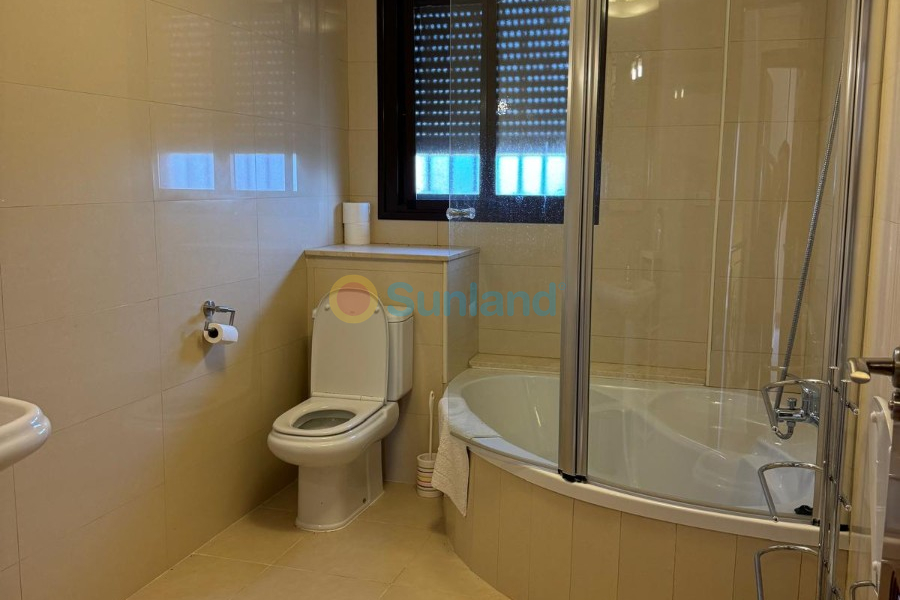 Вторичка - Bилла - Ciudad Quesada - Rojales