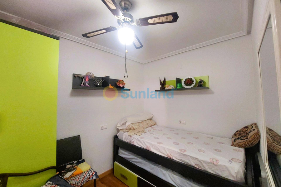 Segunda mano - A - Torrevieja - Centro