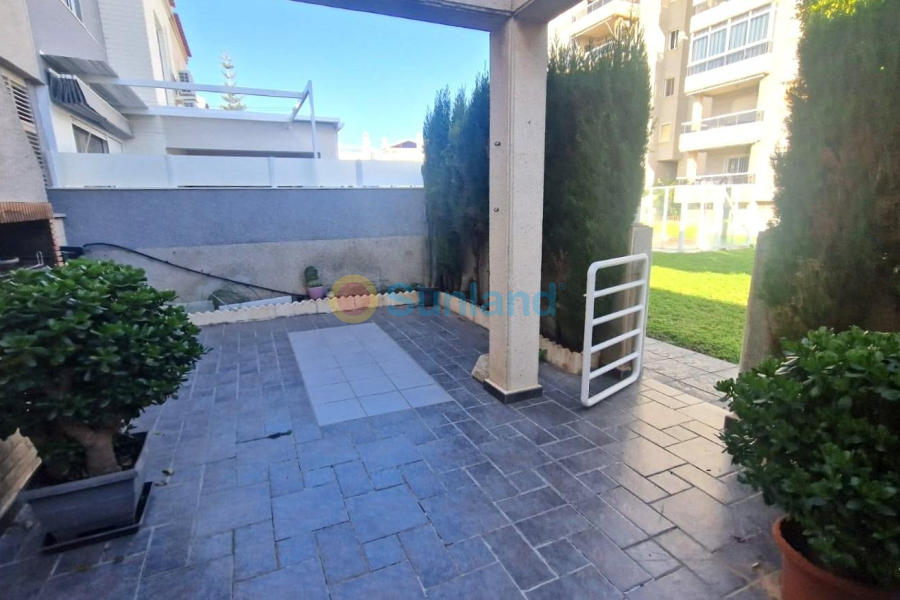 Resale - Townhouse - Torrevieja - 