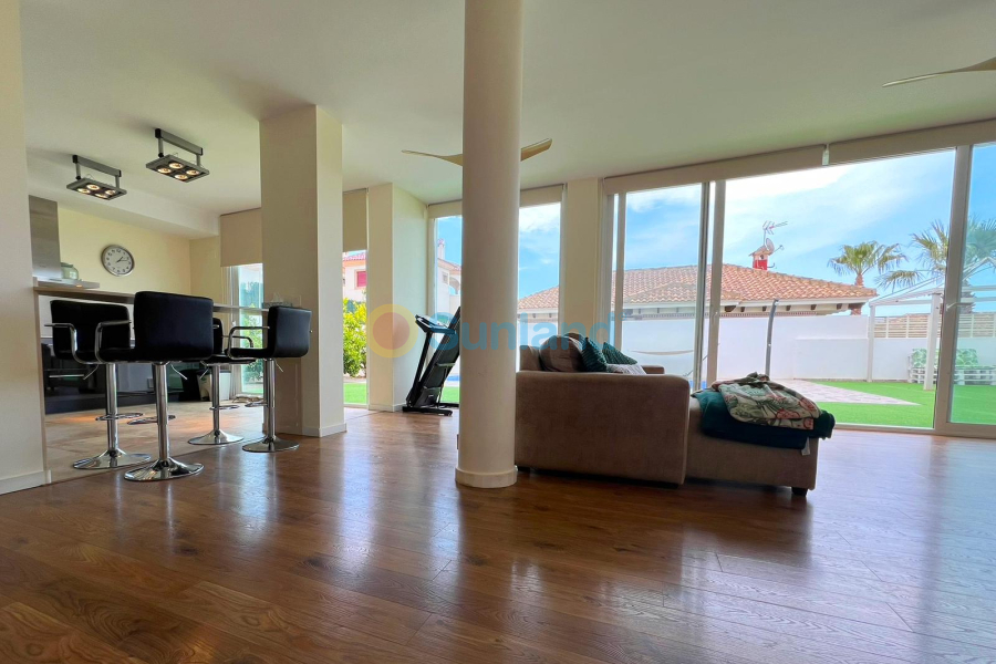 Använda fastigheter - Villa - San Fulgencio