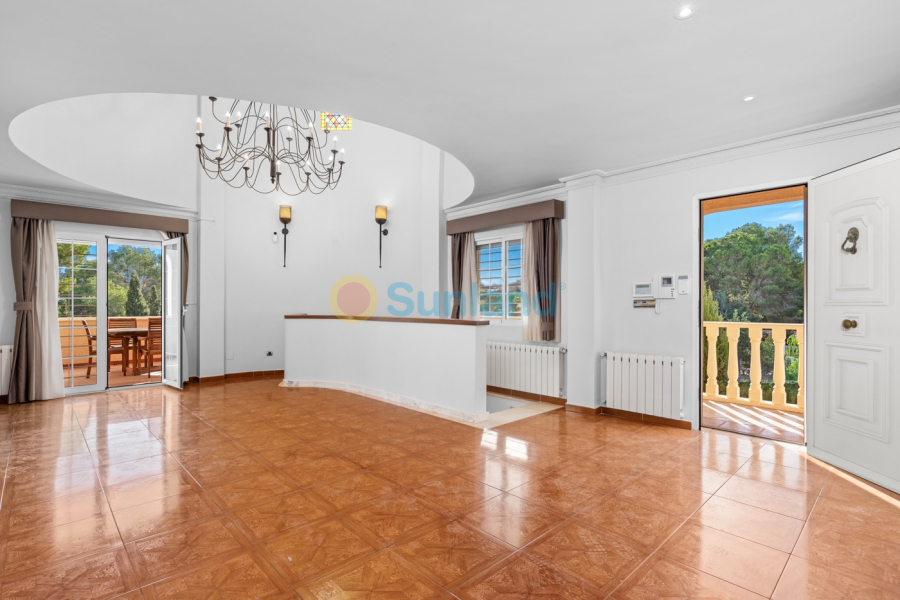 Använda fastigheter - Villa - Los Balcones