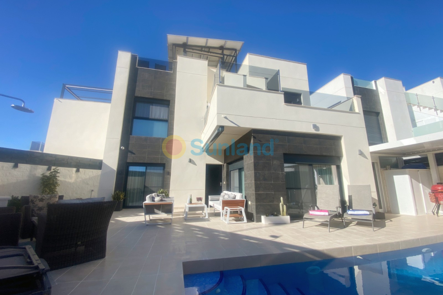 Resale - Semi-detached - Ciudad Quesada - Pueblo Bravo