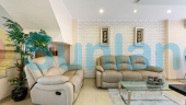 Resale - Townhouse - Torrevieja - 