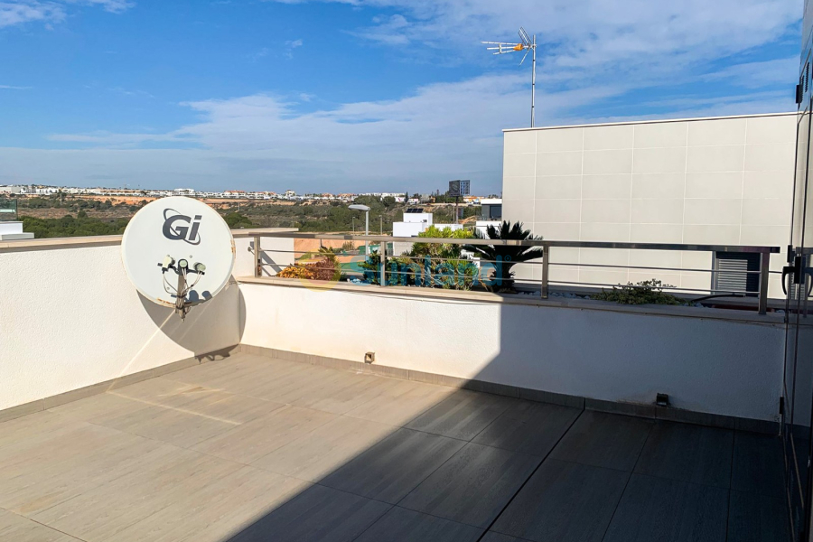 Segunda mano - Chalet - Orihuela Costa - Campoamor