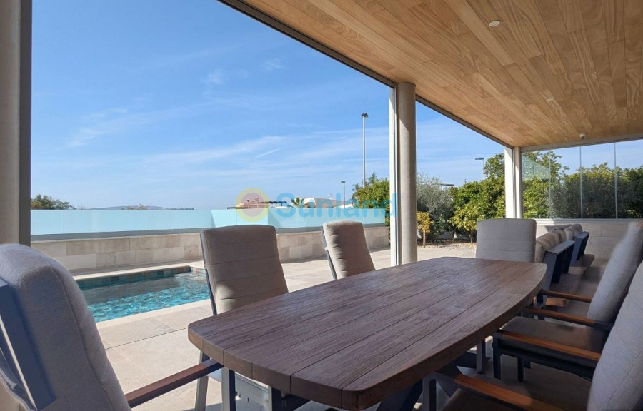 Resale - Detached Villa - Benijofar