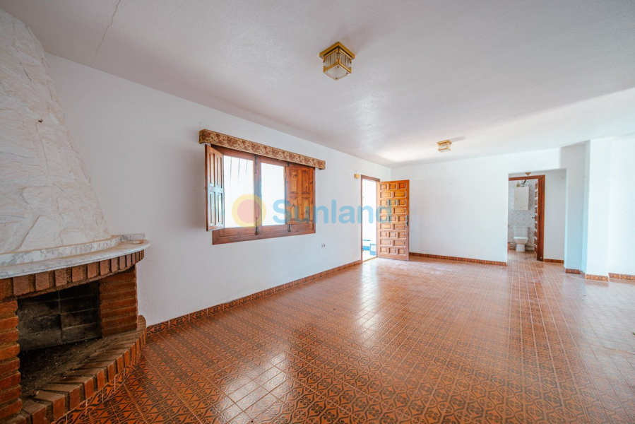 Resale - Villa - Orihuela Costa - Playa Flamenca