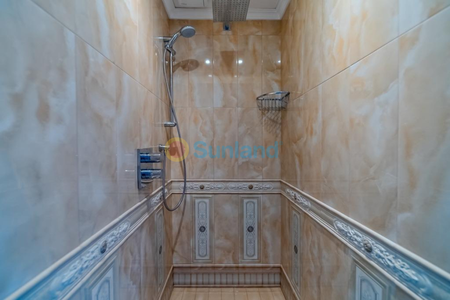 Segunda mano - V - Torrevieja - Torre la mata