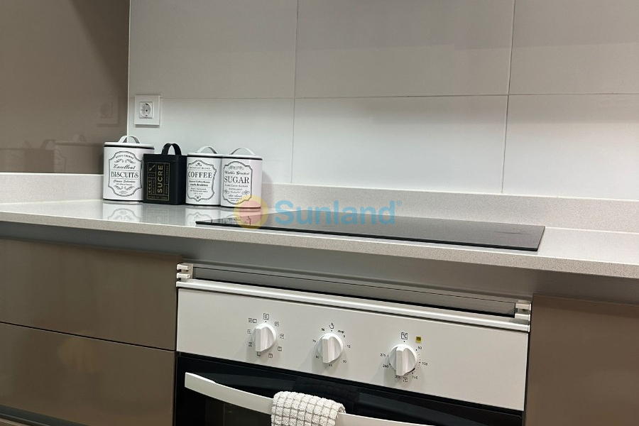 Resale - Apartment - Orihuela Costa - Los Dolses