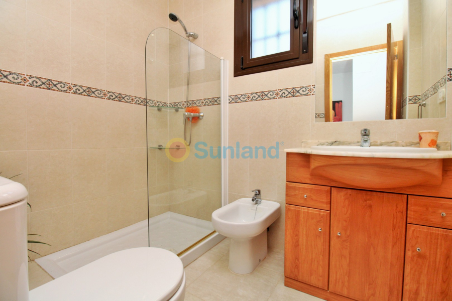 Brukte eiendommer - Villa - Villamartin - PAU 8