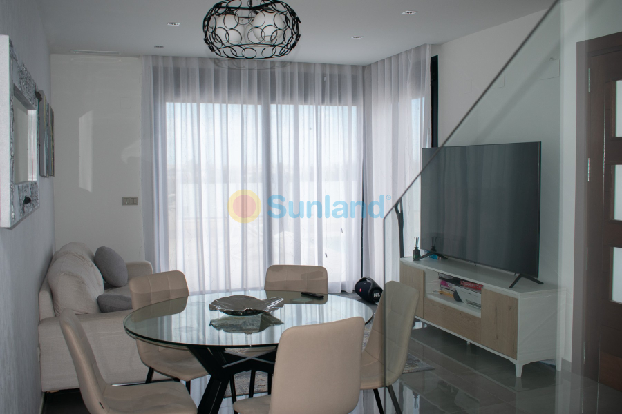 Segunda mano - Chalet - Torrevieja - Los Altos