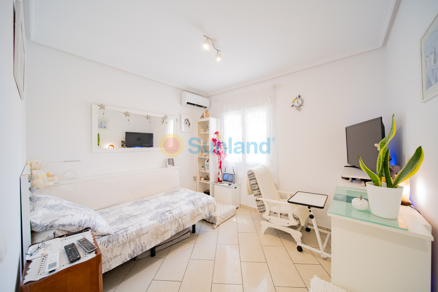 Verkauf - Haus - Orihuela Costa - La Florida