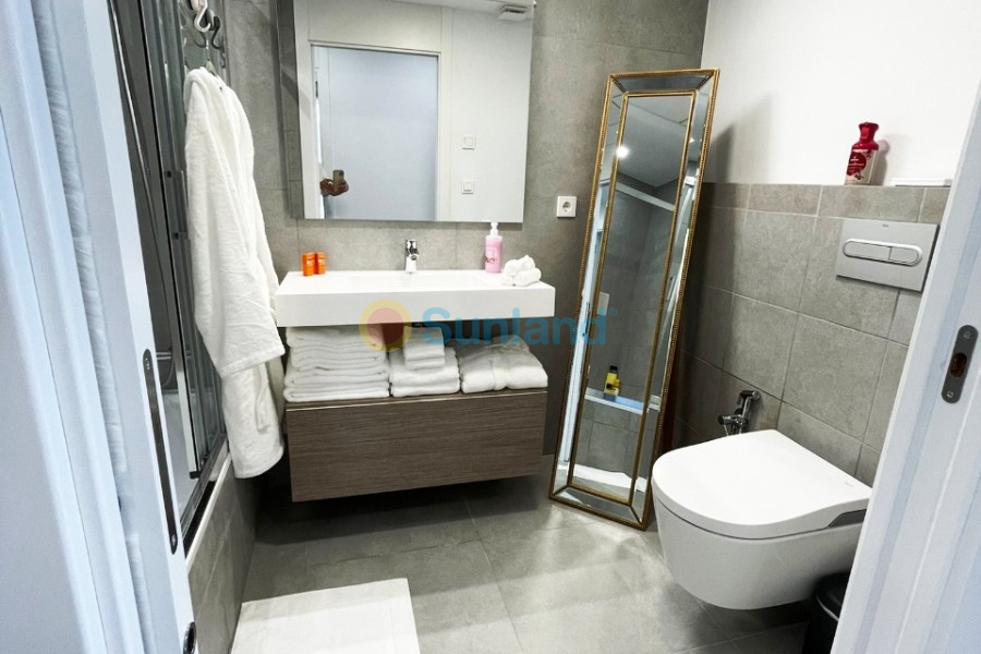 Använda fastigheter - Lägenhet - Villajoyosa