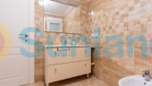Resale - Villa - Torrevieja - 