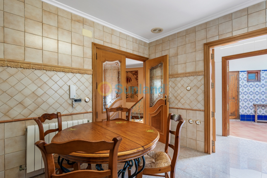 Segunda mano - Chalet - Elche/Elx