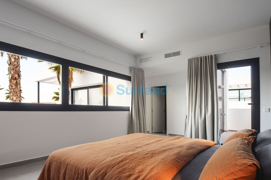 Använda fastigheter - Villa - San Fulgencio - La Marina