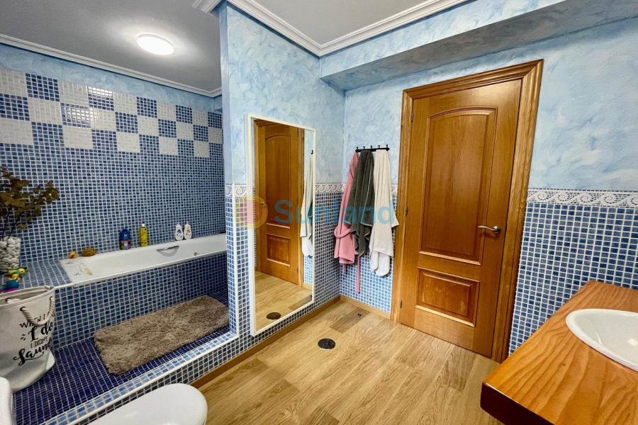 Segunda mano - C - El Esparragal