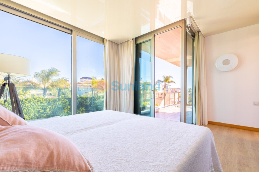 Segunda mano - Chalet - Orihuela Costa - La Zenia