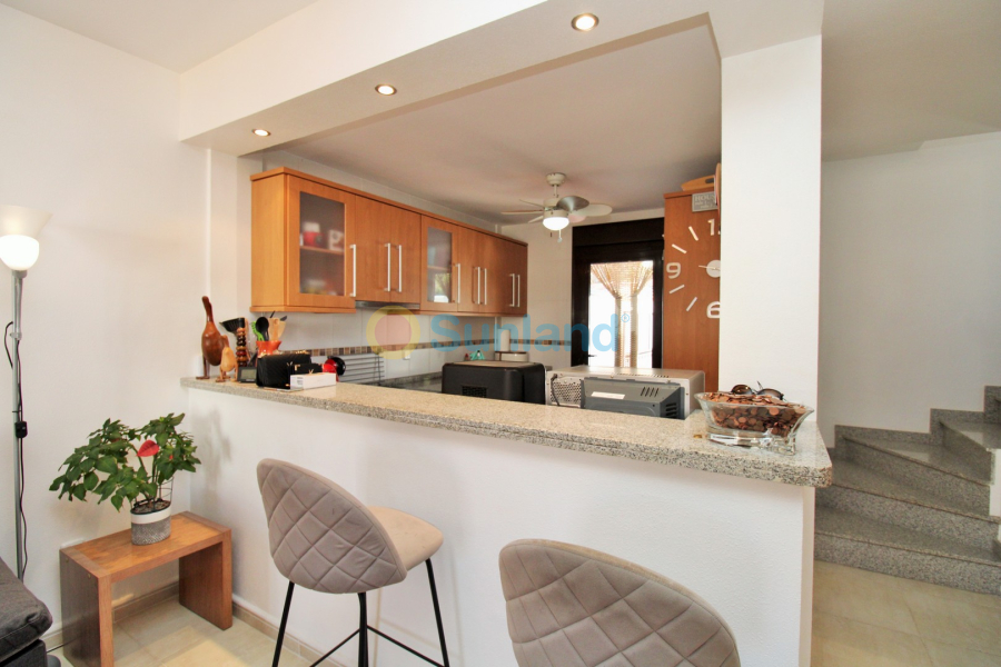 Använda fastigheter - Villa - Villamartin - PAU 8