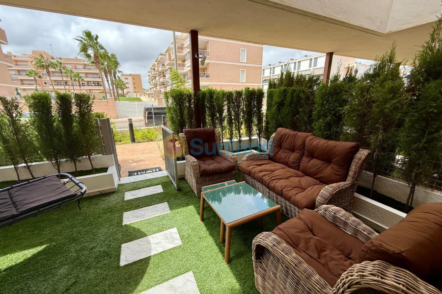 Resale - Apartment - Orihuela Costa - Los Dolses