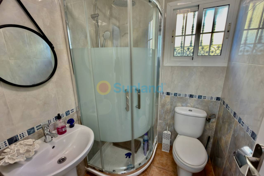 Brukte eiendommer - Villa - Guardamar del Segura - El Raso