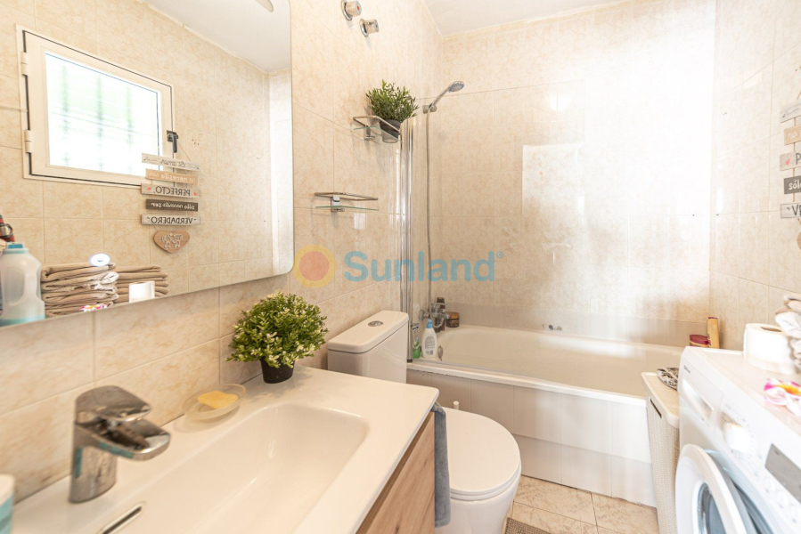 Resale - Ático - Torrevieja - La Mata