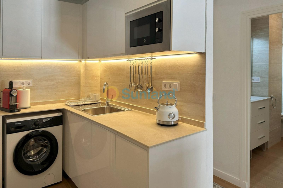 Resale - Apartment - Torrevieja - 