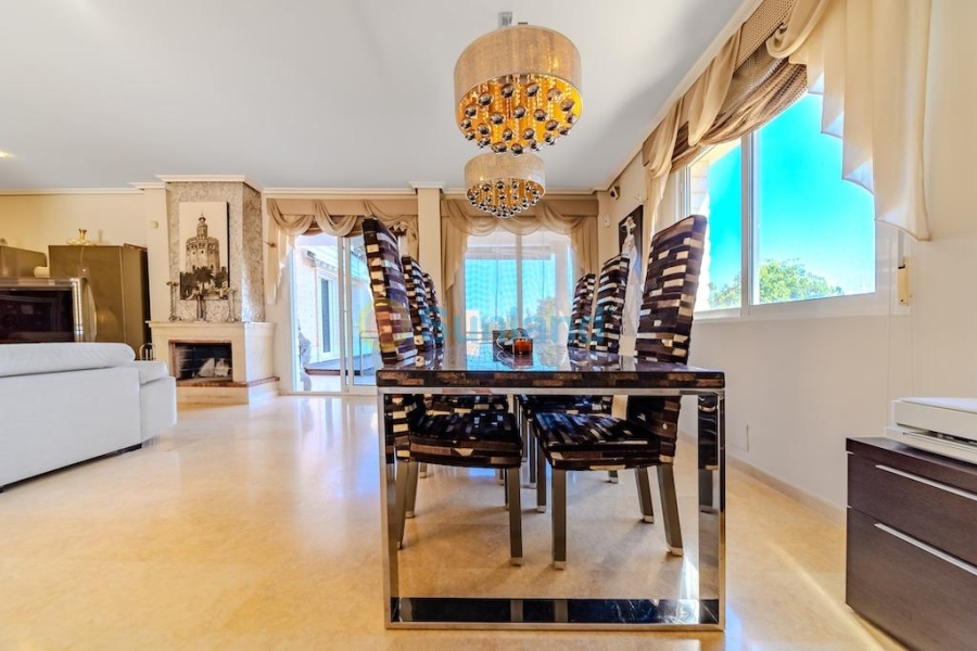 Segunda mano - V - Torrevieja - Torre la mata